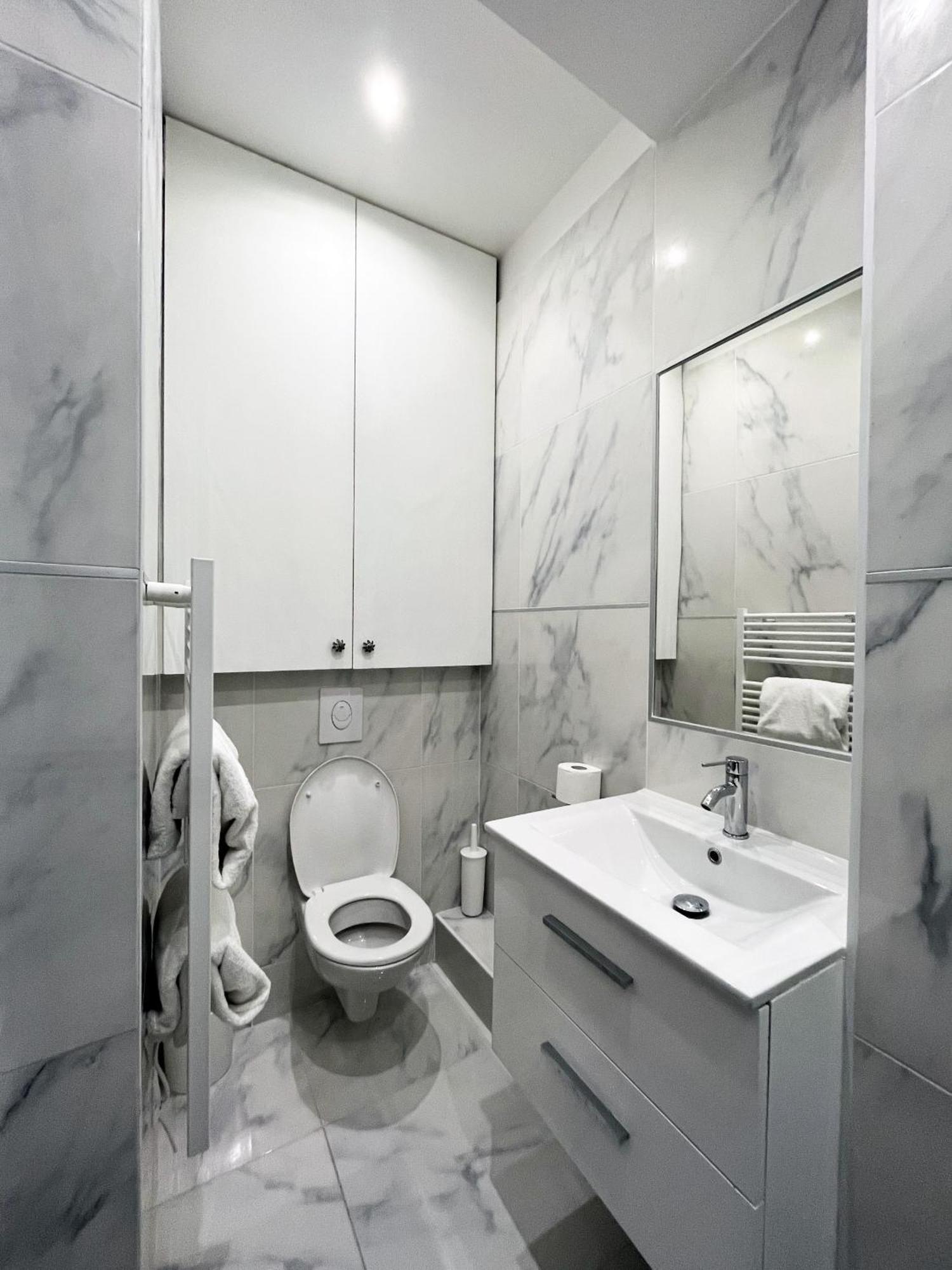 Urban Flat 157 - Coco Chanel Flat In Montorgueil ปารีส ภายนอก รูปภาพ